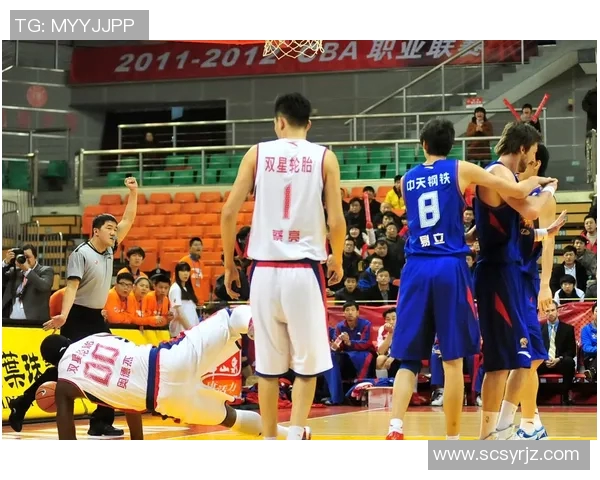 北京篮球队荣登篮球战术排行榜第一名的背后故事与分析 北京篮球队荣登篮球战术排行榜第一名的背后故事与分析