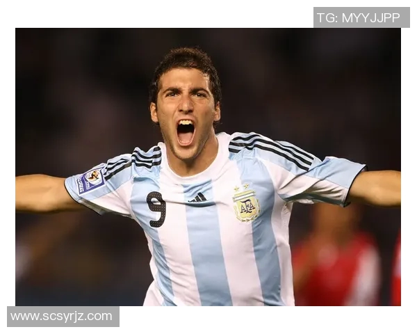 国际足球明星罗的辉煌历程与传奇故事揭秘 国际足球明星罗的辉煌历程与传奇故事揭秘