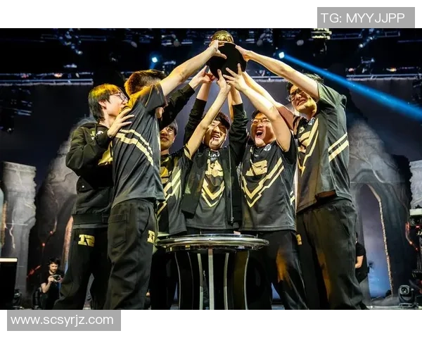 英雄联盟战术：RNG的边路渗透体系